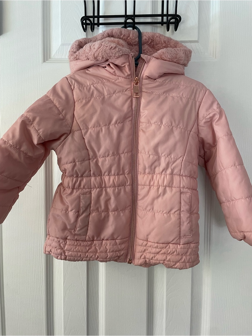 Girls' Hooded Pink Puffer Coat with Faux-Fur Lining